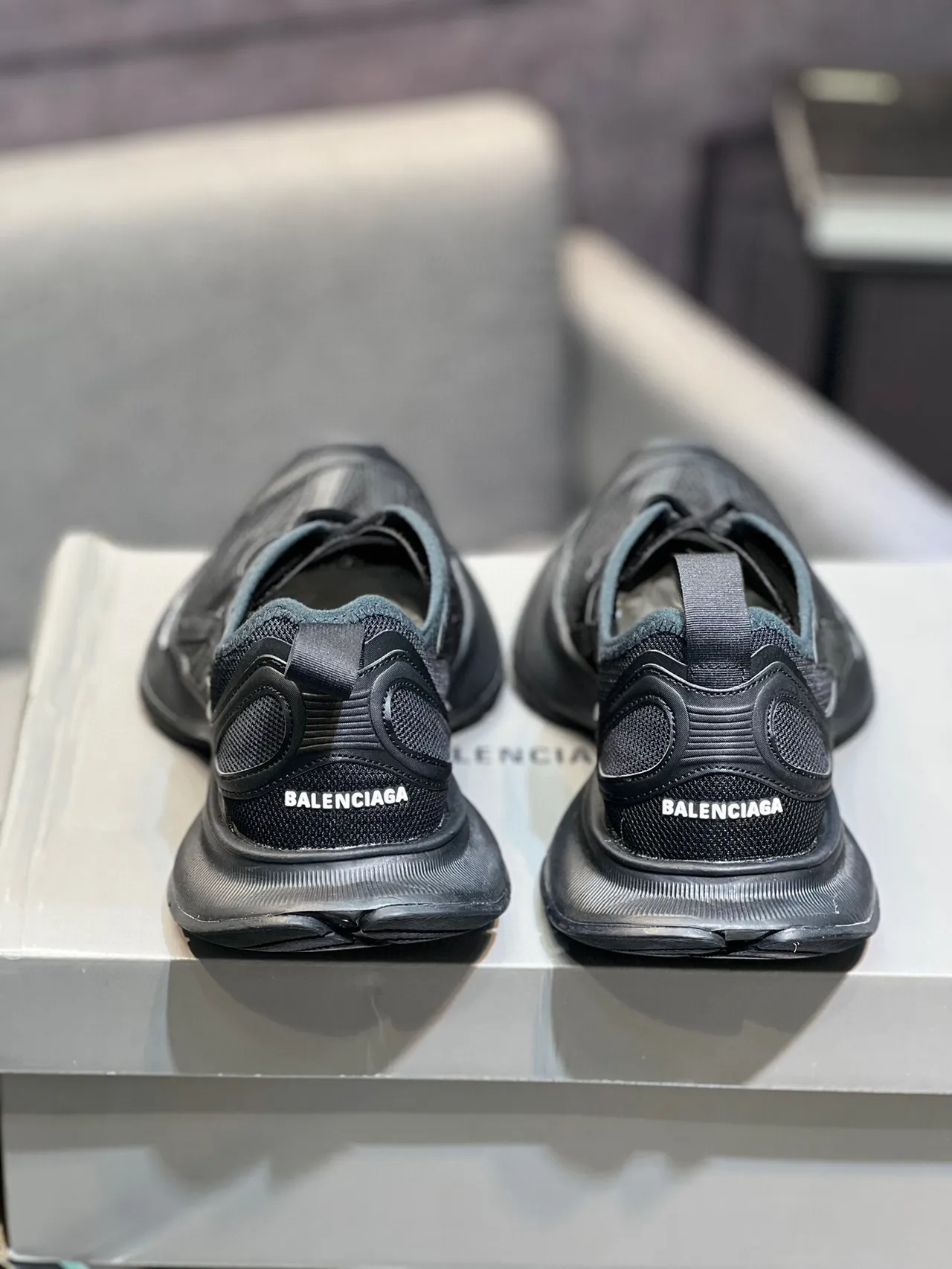 Balenciaga Runner Black Chunky Sneakers 8