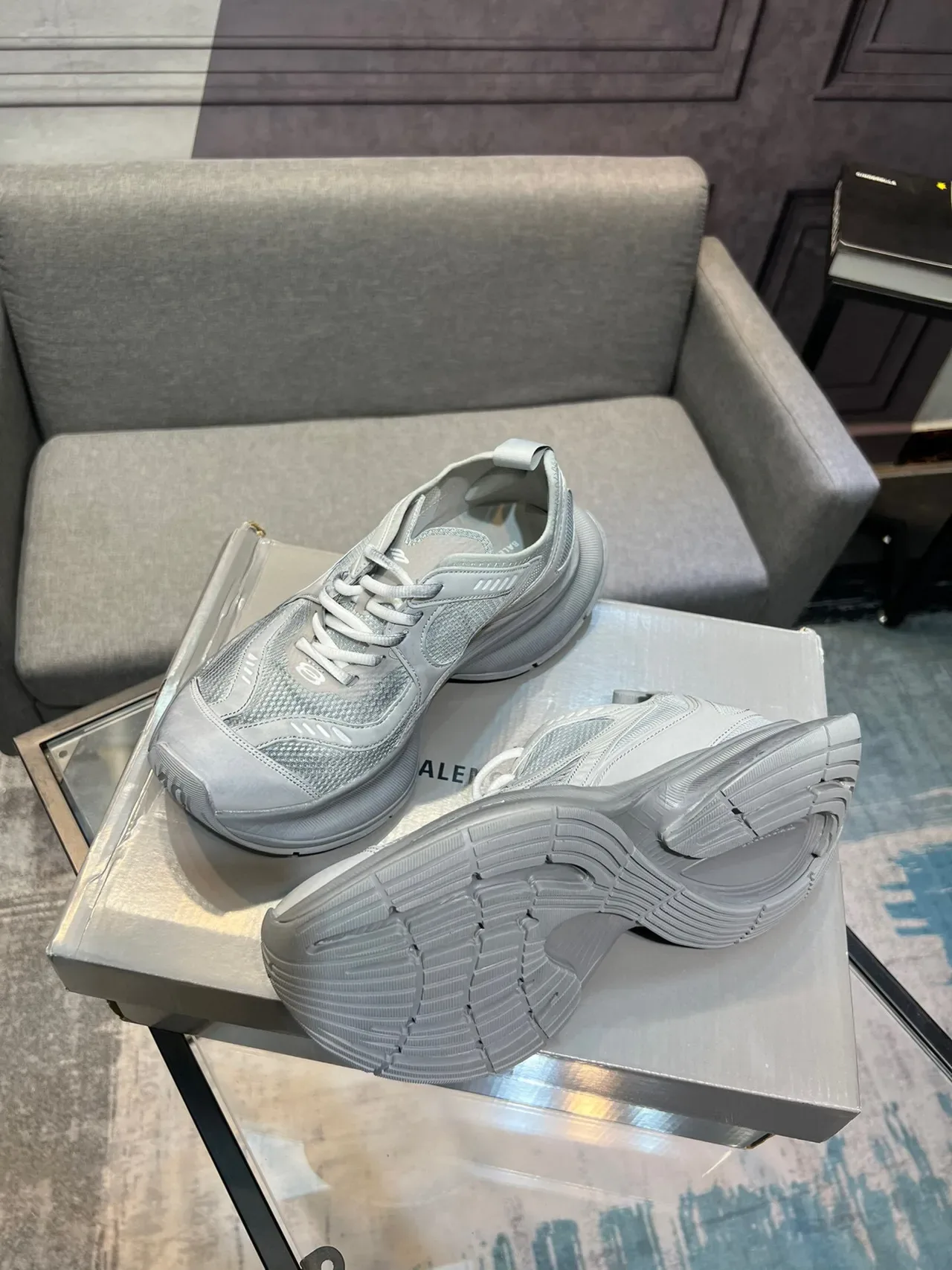 Balenciaga Runner Chaussures Chunky Gris Clair 3