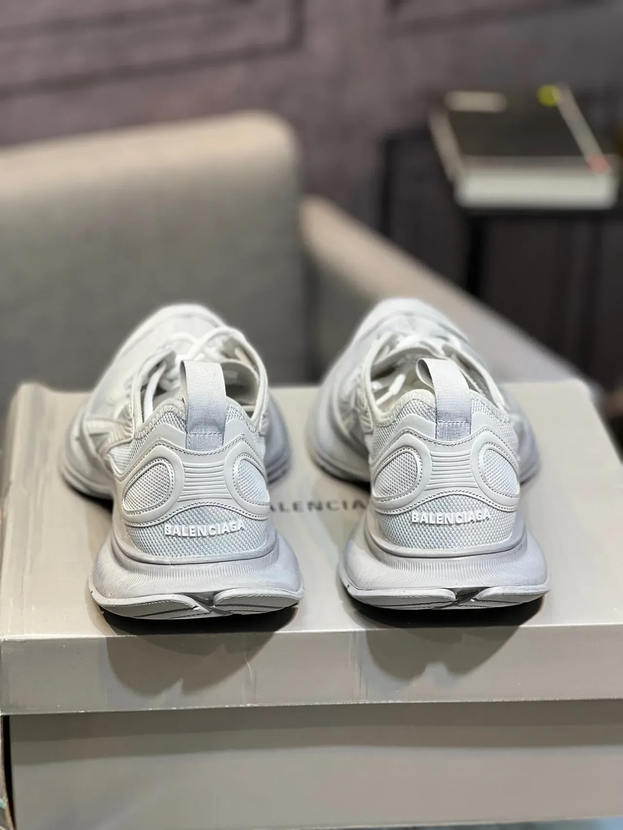 Balenciaga Runner Chaussures Chunky Gris Clair 7
