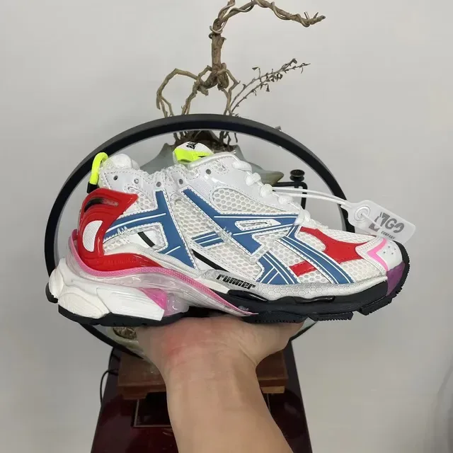 Balenciaga Runner حذاء رياضي متعدد الألوان سميك 7