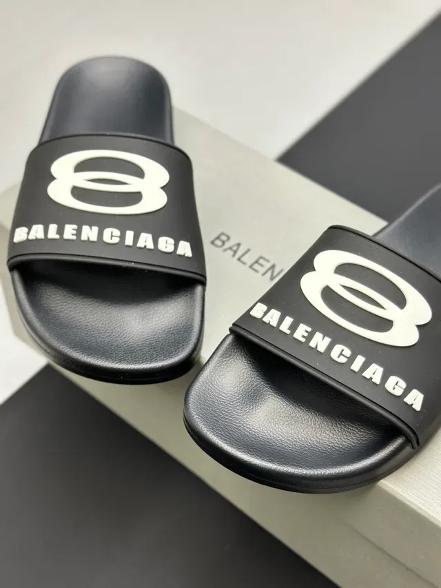 Balenciaga Slide Chinelo Rosa Preto Sola Moldada Tirante Simples 10