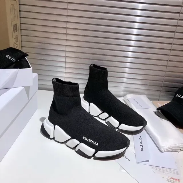Balenciaga Speed Trainer حذاء رياضي أسود وأبيض نمط الحياة 9