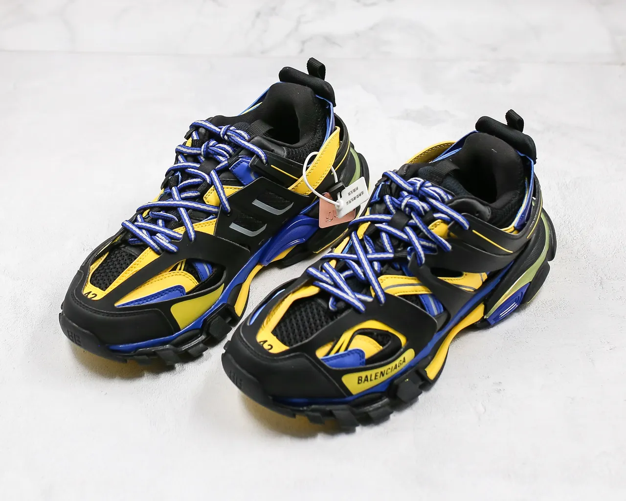 Balenciaga Track Trainer baskets à semelle épaisse noir jaune bleu 7