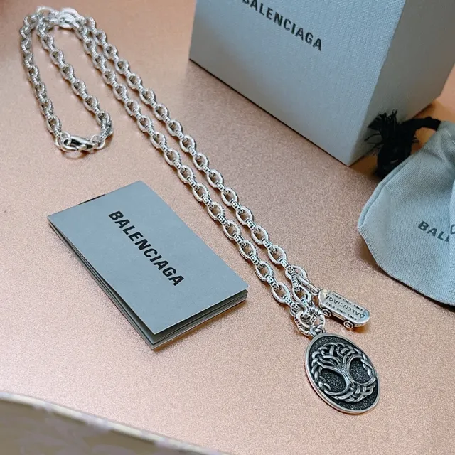 Balenciaga Árvore da Vida Prata Oxidada Colar 3