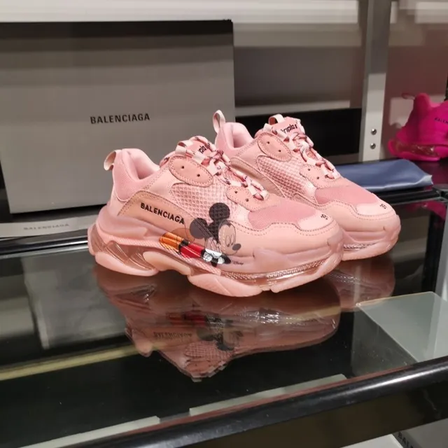 Balenciaga Triple S Runner وردي مايكي ماوس تشانكي سنيكرز 3