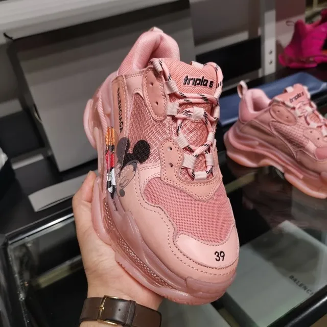 Balenciaga Triple S Runner وردي مايكي ماوس تشانكي سنيكرز 9