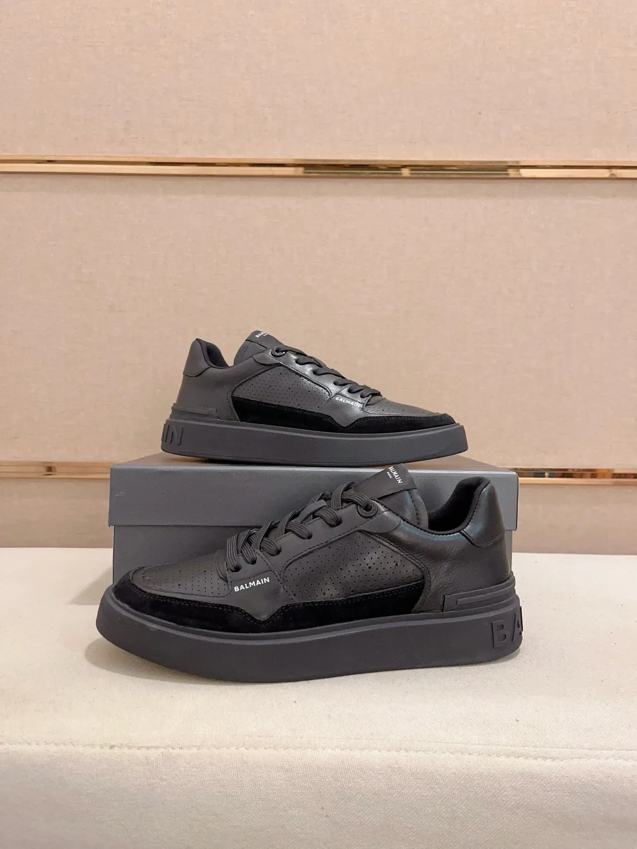 Balmain Black Gray Perforated Leather Suede Toe Cap Lifestyle Sneakers 7