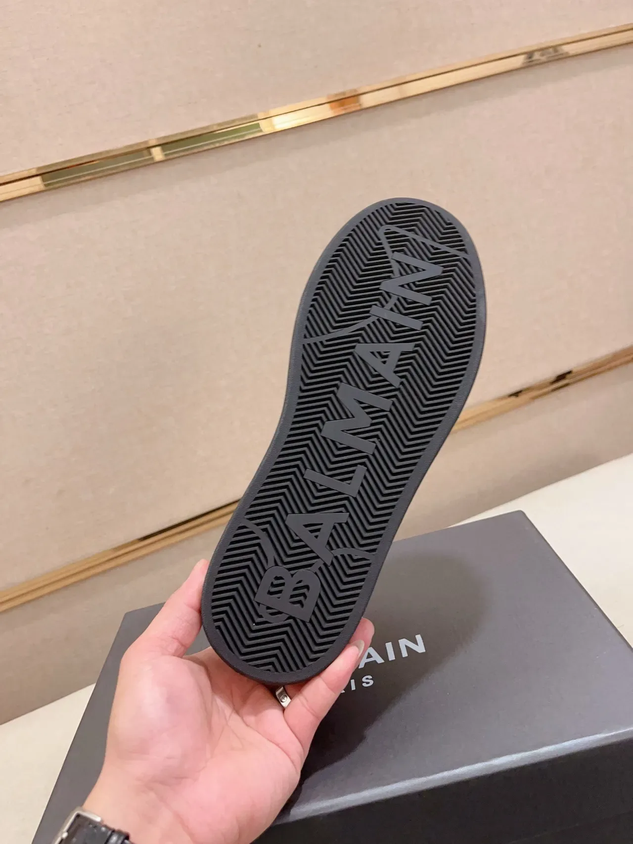 Balmain Black Gray Perforated Leather Suede Toe Cap Lifestyle Sneakers 9