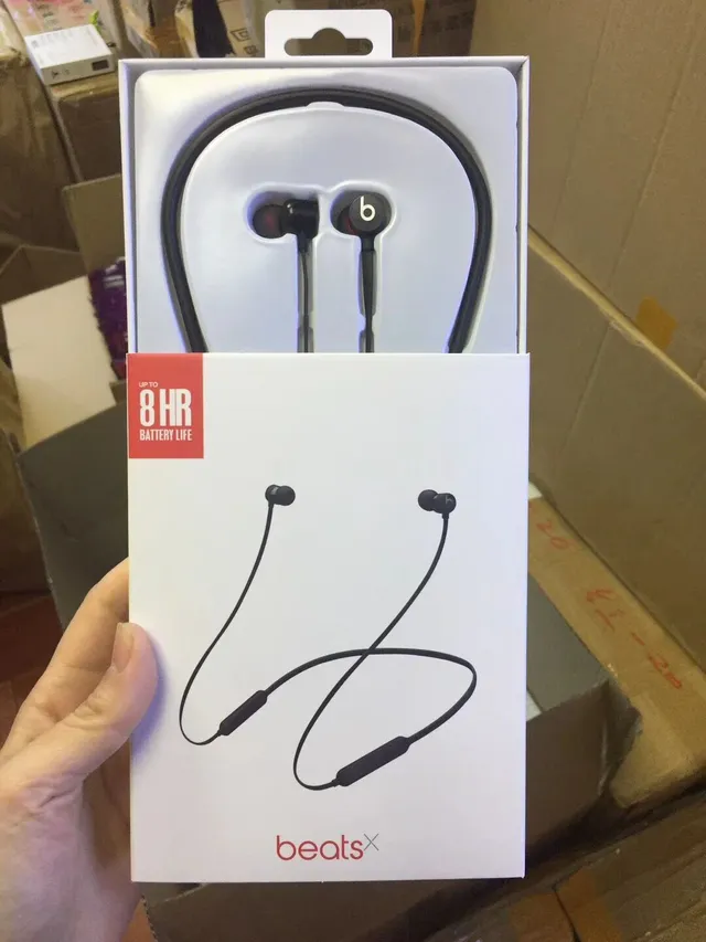 Beats BeatsX Black Blue Neckband Design Angled Earbud Stems Sports Earphones 15