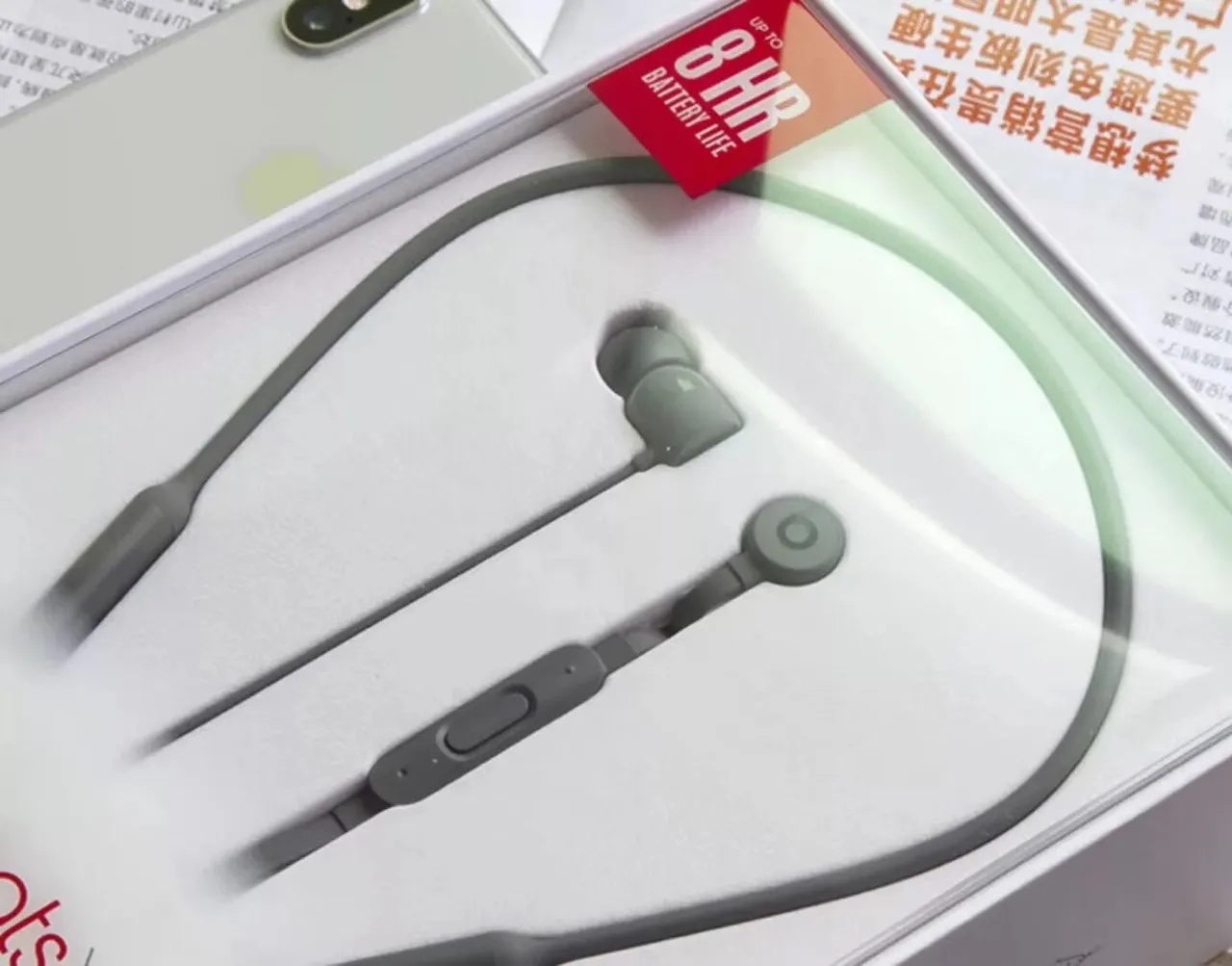 Beats beatsX Black Neckband Design Flexible Cable Sports Earphones 5