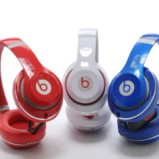 Beats Red Silver Glossy Plastic Shell Circular Earcup Design Over-ear Headphones