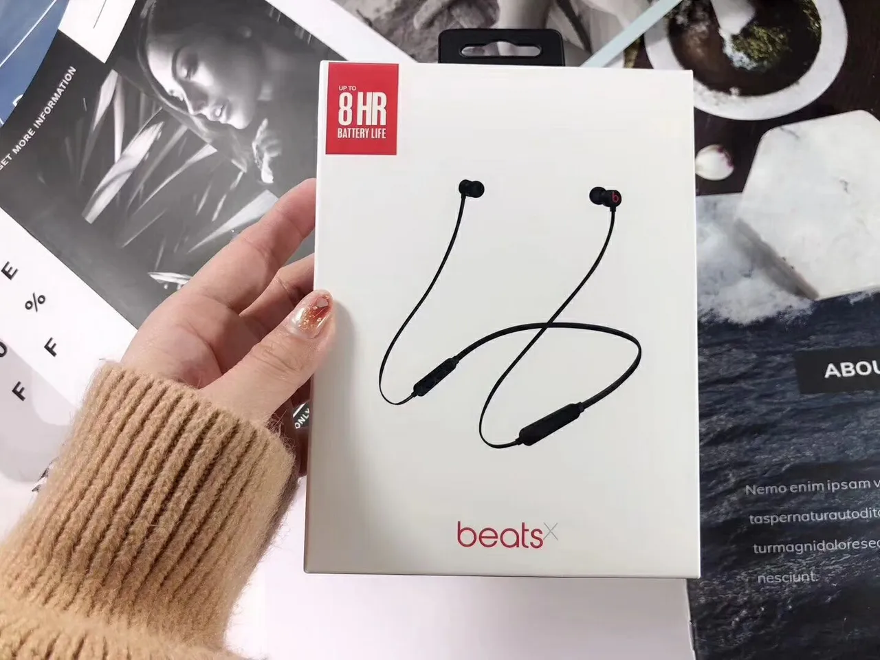 Beats X White Red Neckband Design Flexible Cable Sports Earphones 5