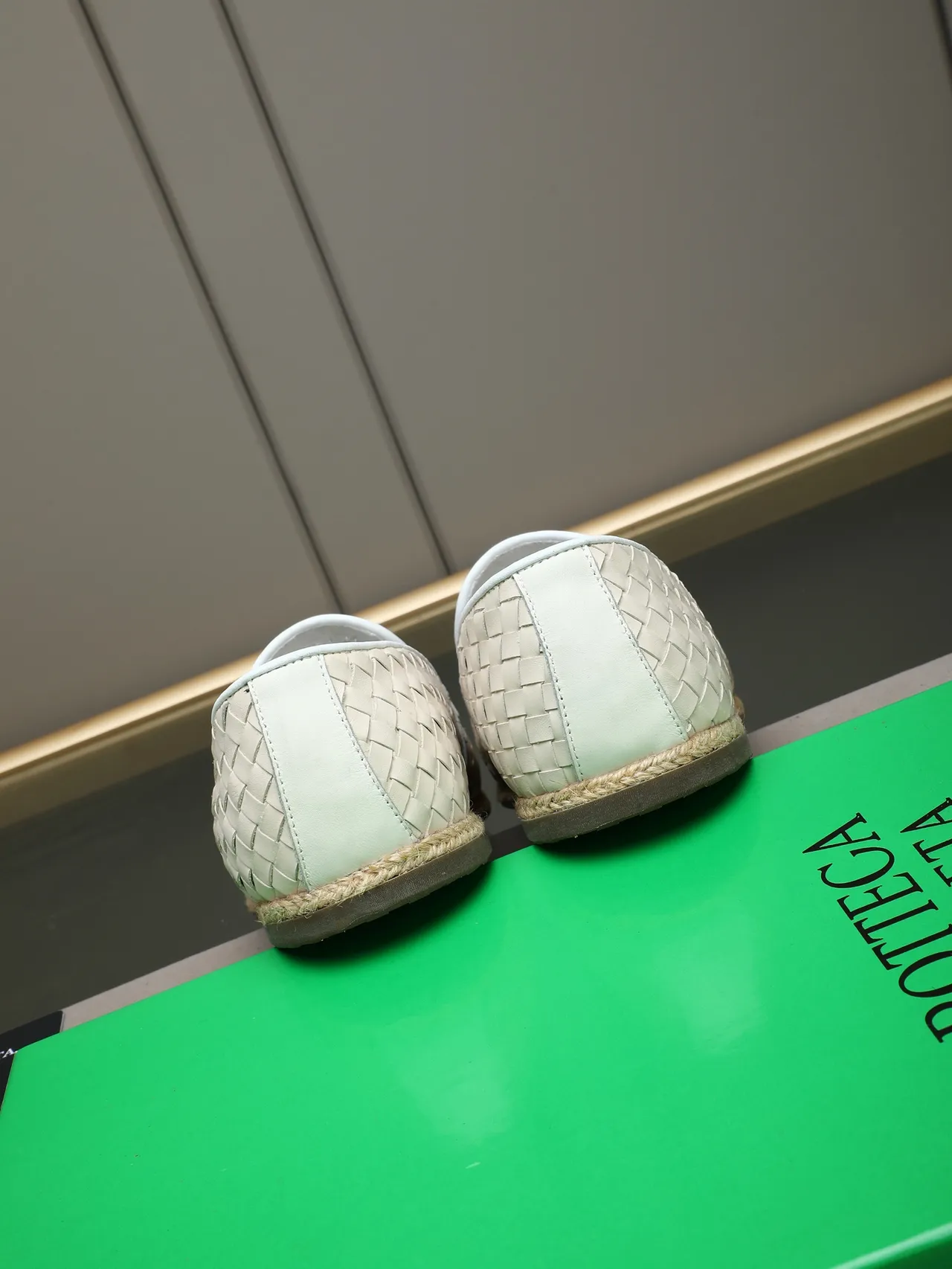 Bottega Veneta Andiamo mocassin en cuir tissé 3