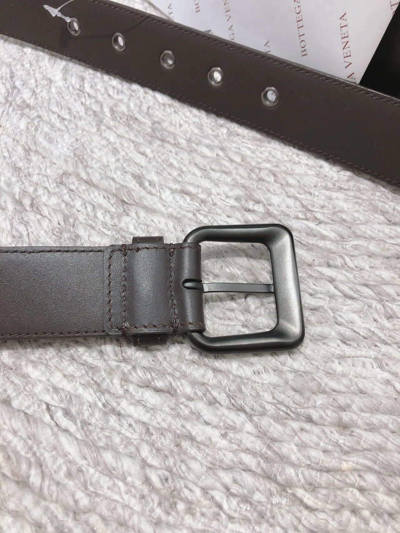 Bottega Veneta كاسيت منسوج جلد بني حزام 3