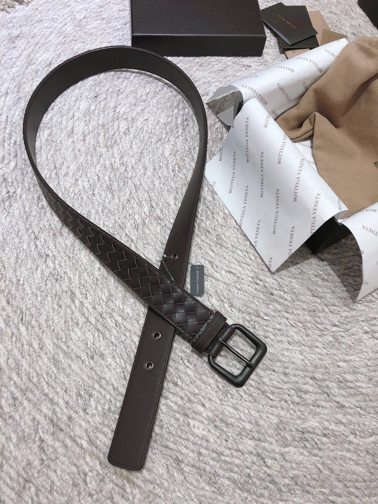 Bottega Veneta كاسيت منسوج جلد بني حزام 5