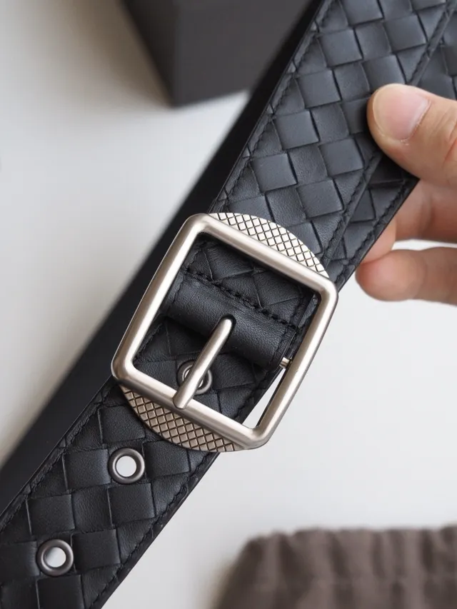 Bottega Veneta Cassette tissé Intrecciato Ceinture en cuir 6