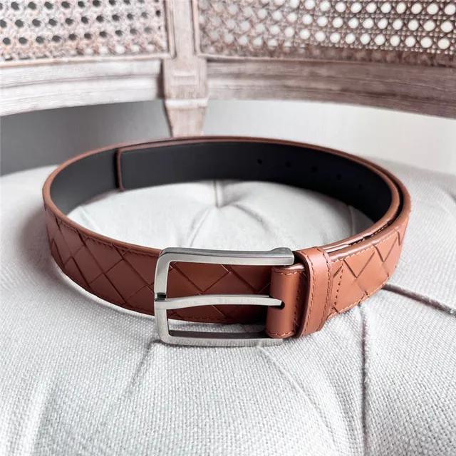 Bottega Veneta Intrecciato Cinturón de cuero negro trenzado mate con hebilla 18