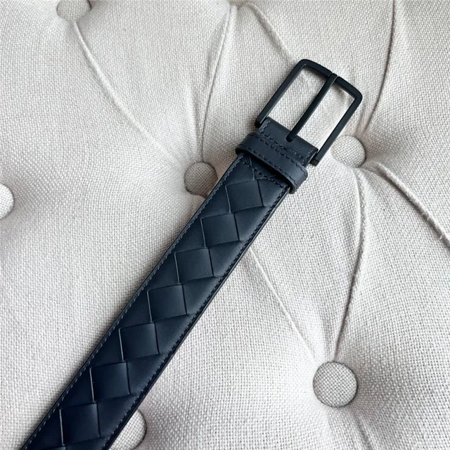 Bottega Veneta Intrecciato Cinturón de cuero negro trenzado mate con hebilla 20