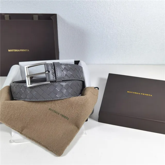 Bottega Veneta Intrecciato Ceinture en cuir tressé 24