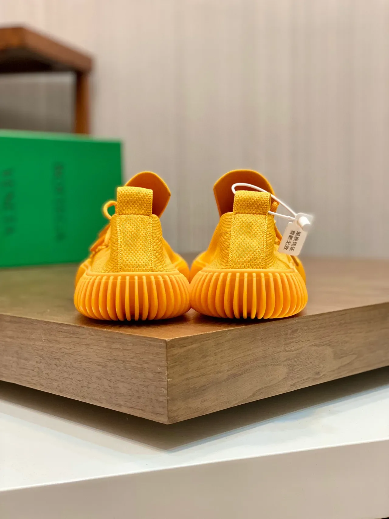 Bottega Veneta Speed Trainer হলুদ নিট স্লিপ-অন লাইফস্টাইল স্নিকার 3