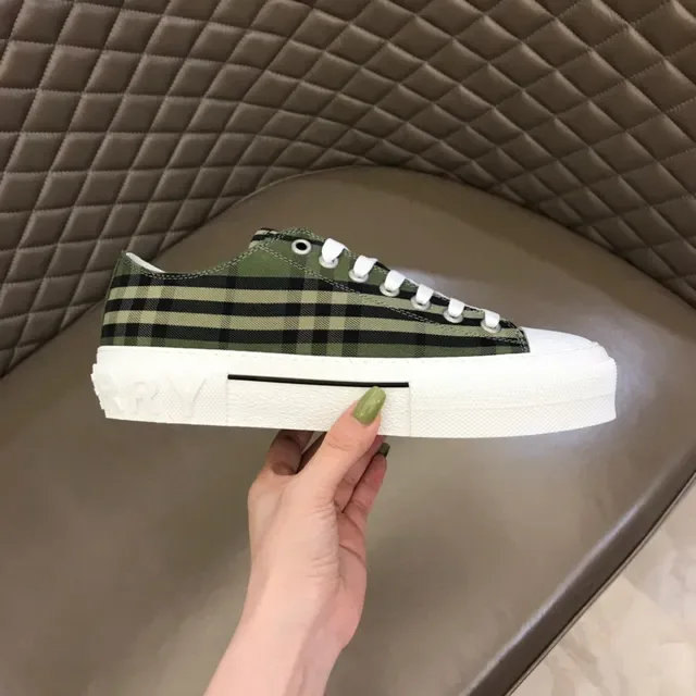 Burberry Army Green Black Plaid Canvas Platform Sole Lifestyle Sneakers 5