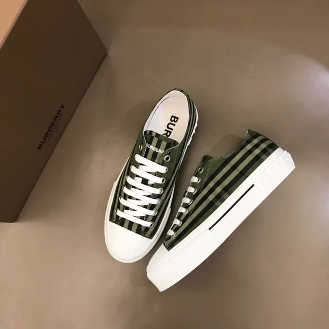 Burberry Army Green Black Plaid Canvas Platform Sole Lifestyle Sneakers 8