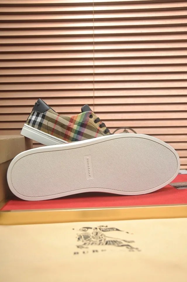 Burberry House Check Low-Top Lifestyle Sneakers 2