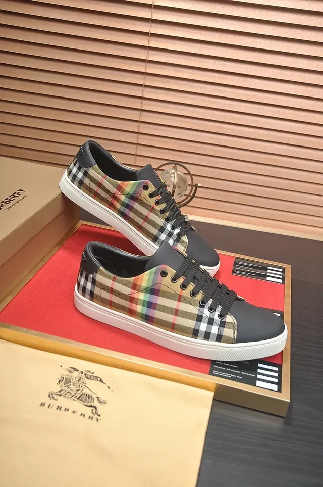 Burberry House Check Low-Top Lifestyle Sneakers 3
