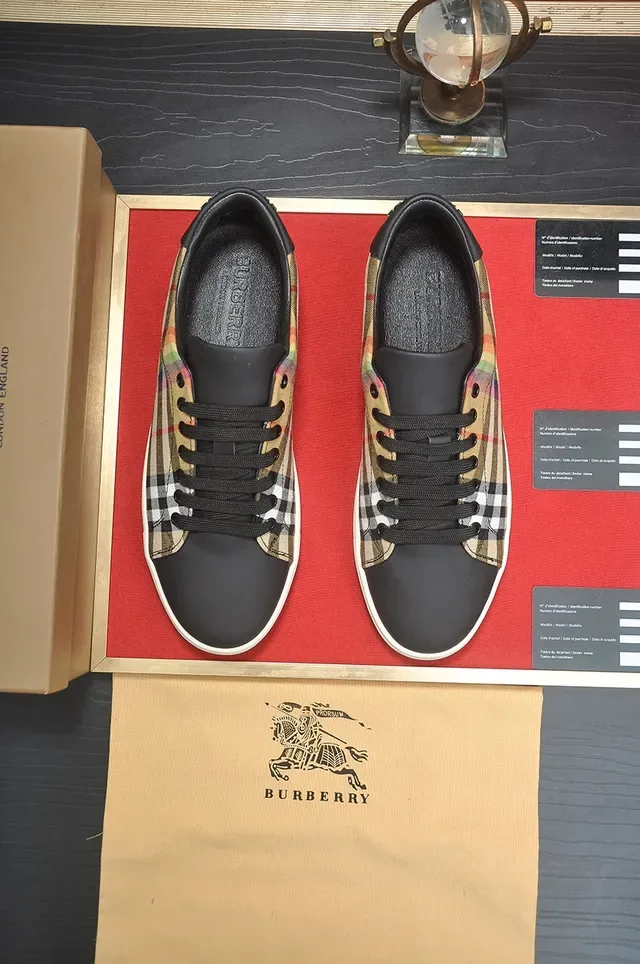 Burberry House Check Low-Top Lifestyle Sneakers 4