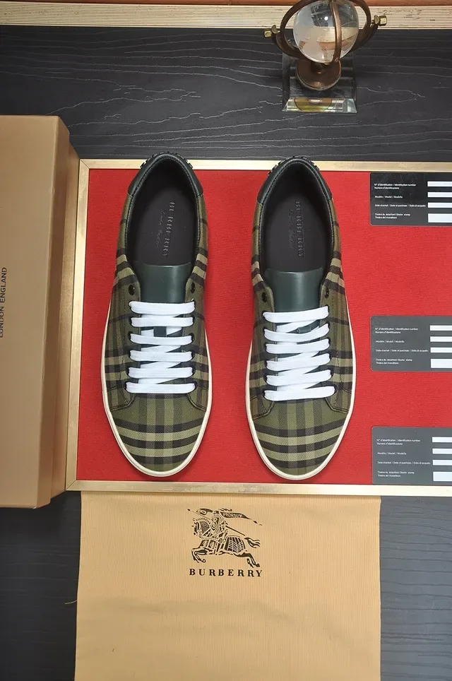 Burberry House Check Olive Green and Black Lifestyle Sneakers 4