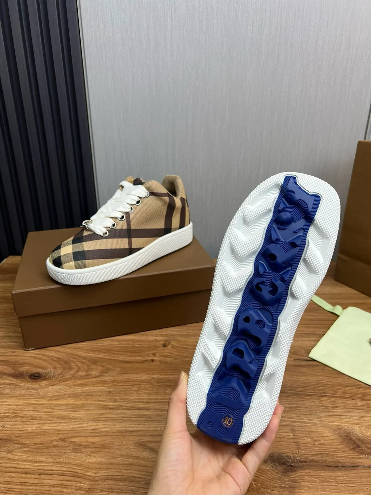 Burberry Knight Bege Marrom Nova Check Textil Superior Branco Borracha Cupsole Lifestyle Sneakers 6