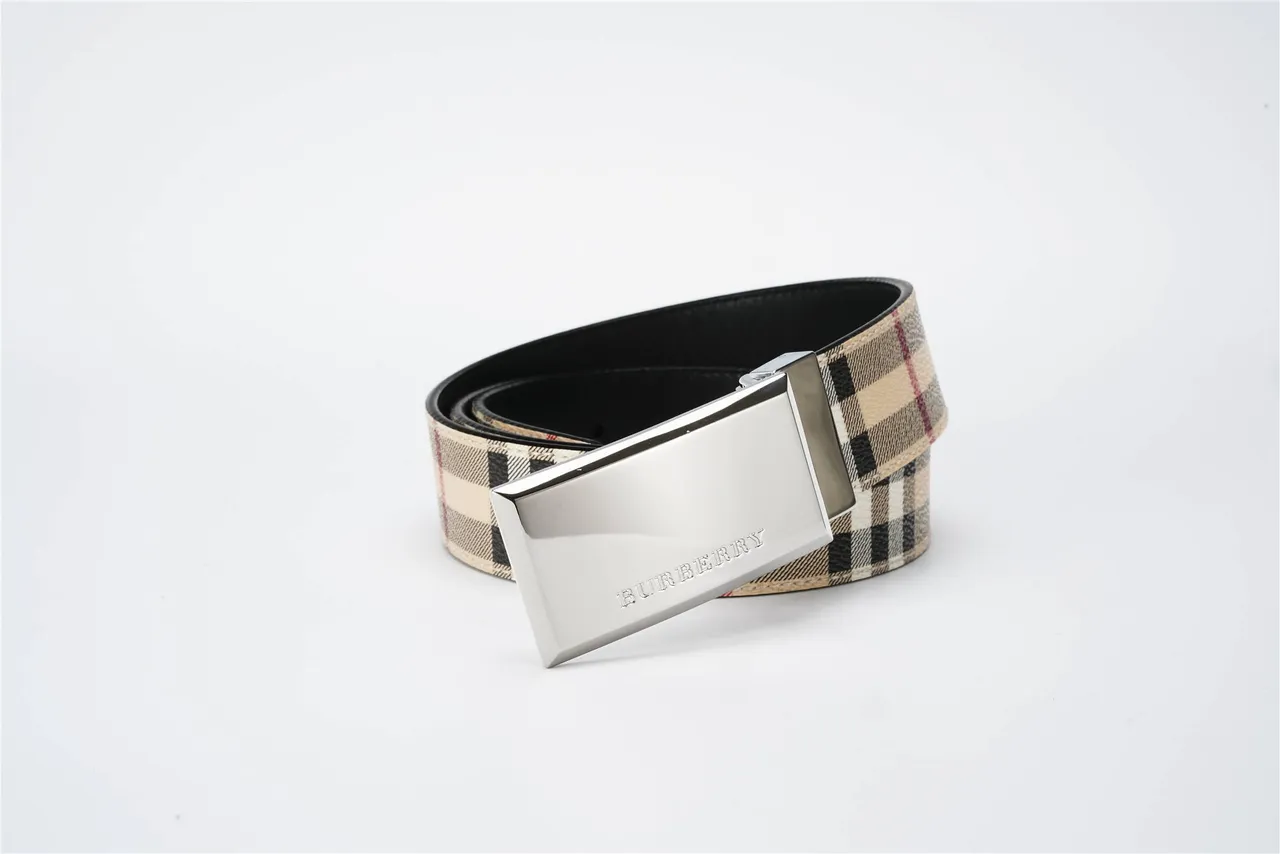 Burberry Knight Haymarket Check cinto de couro bege 4