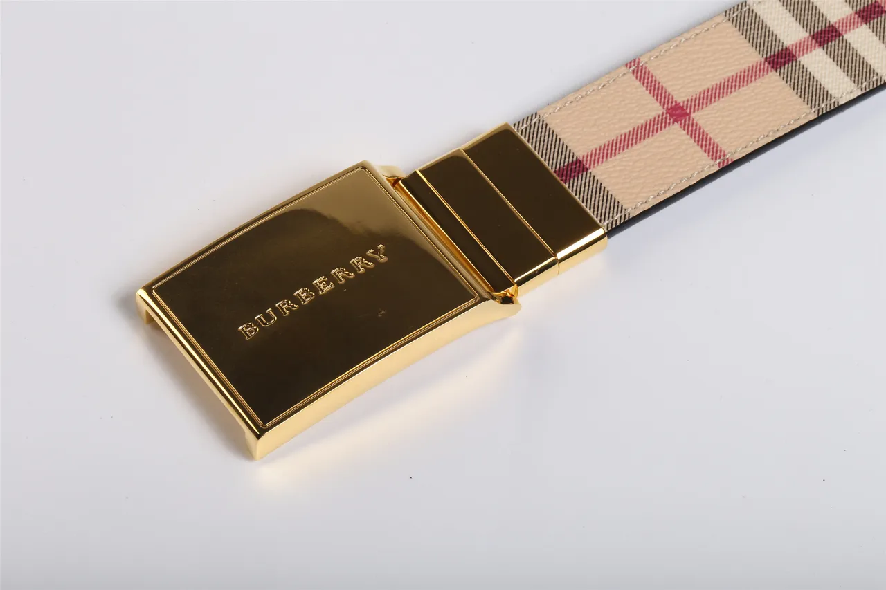 Burberry Knight House Check Ceinture en cuir beige 3