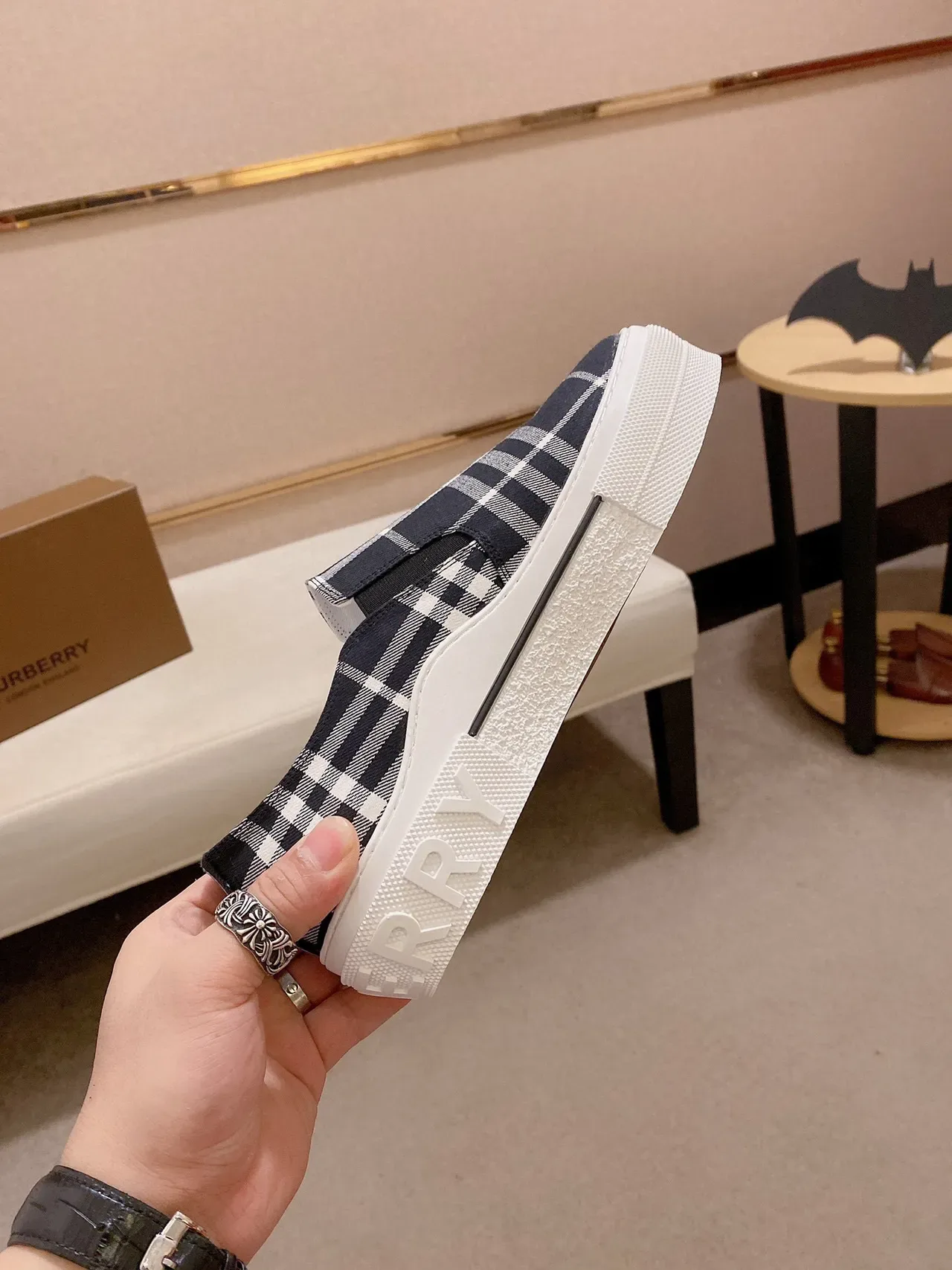 Burberry Knight Navy et Maison Blanche Check slip-on lifestyle sneakers 5