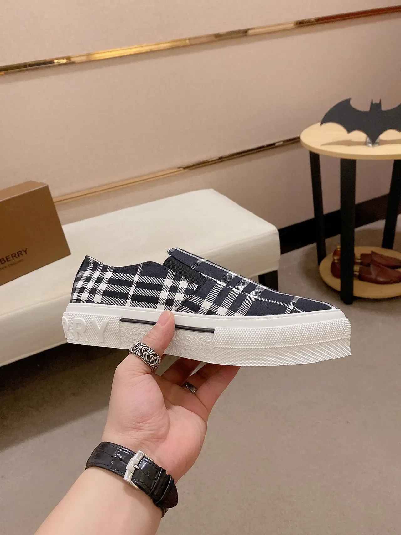 Burberry Knight Navy et Maison Blanche Check slip-on lifestyle sneakers 6