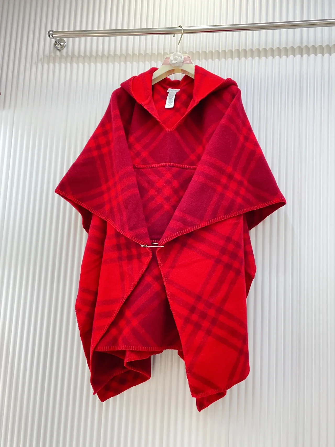 Burberry Knight Red Check Shawl 7