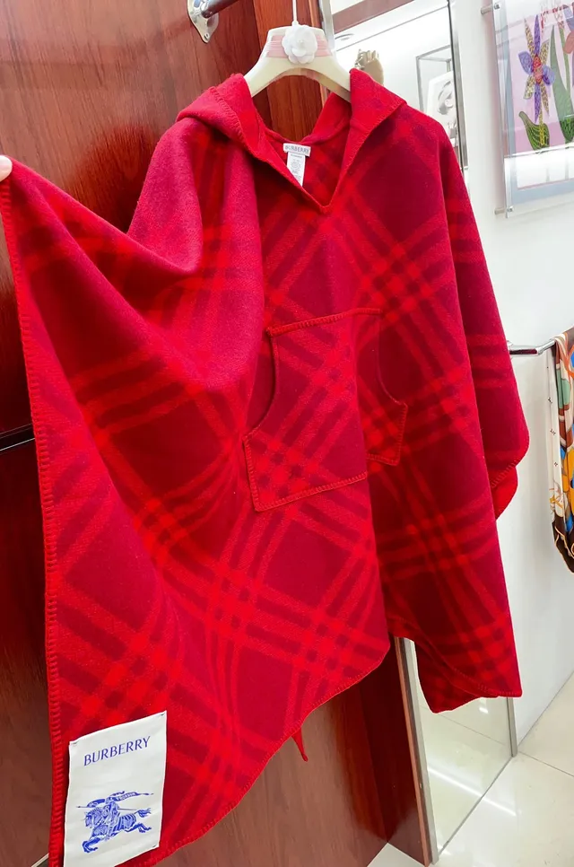 Burberry Knight Red Check Shawl 8