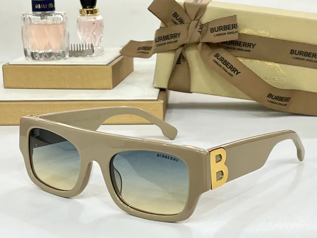 Burberry Knight Acetate Tortoiseshell Gold-B Logo Lunettes de soleil 4