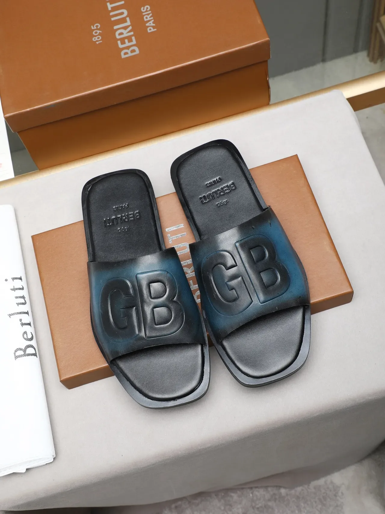Burberry Logo Slide Noir Marron Bleu Gradient 3