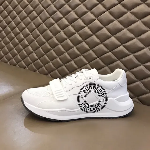 Burberry Lola Monogram blanc style de vie sneakers 9