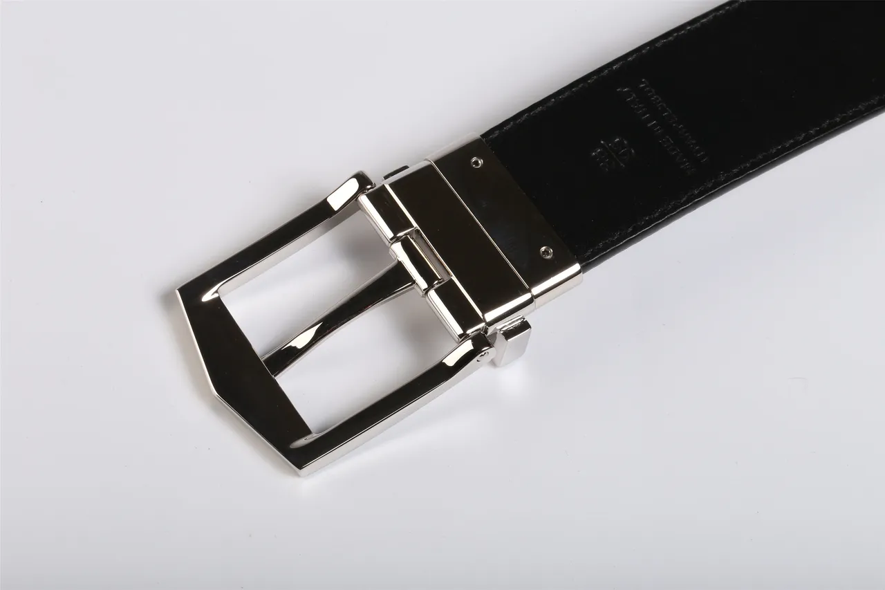 Burberry Reversible Nova Check Beige and Black Leather Belt 2