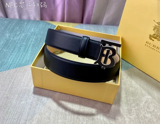 Burberry TB Belt Preto Bege Monograma Fivela Cinto de Couro Liso 7