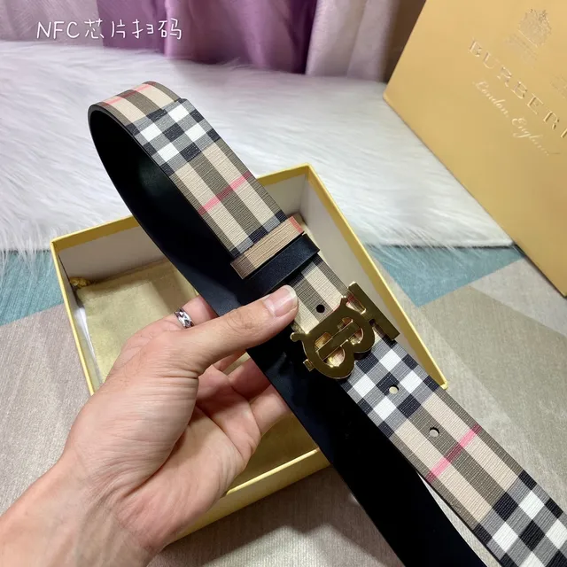 Burberry TB Belt Nova Check Reversible Canvas Belt 4
