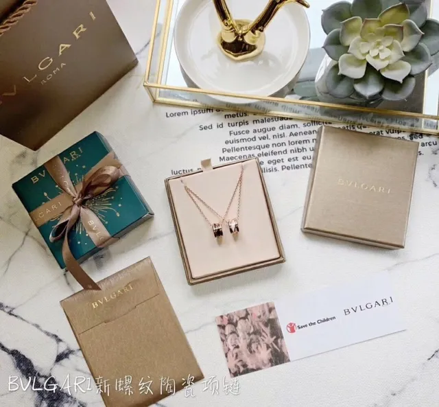 Bvlgari B.zero1 Or Rose et Céramique Blanche Collier 5