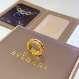 Bvlgari B.zero1 ত্রিব্যান্ড পাভে ডায়মন্ড গোল্ড আংটি