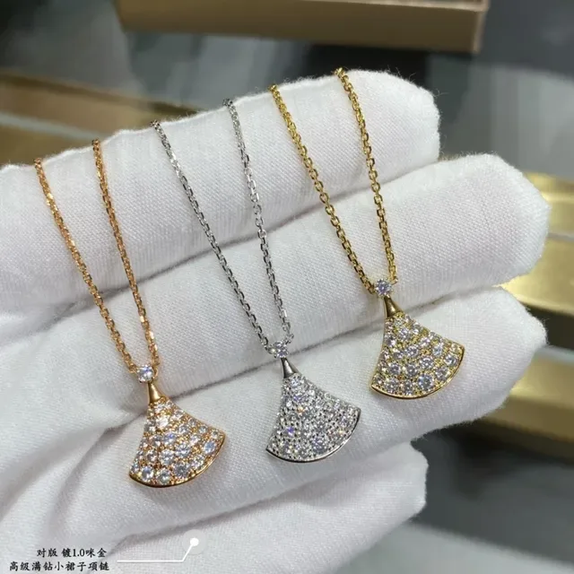 Bvlgari Divas’ Dream Collier en forme d'éventail pavé de cristal 8