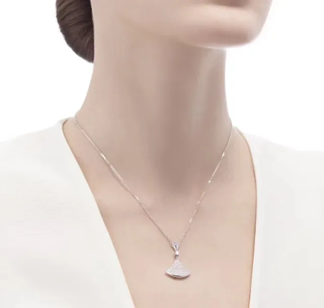 Bvlgari Divas’ Dream Collier de diamants Pavé en forme d'éventail 6