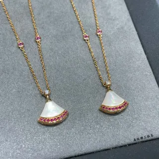 Bvlgari Divas’ Dream सोना गुलाबी पंखा आकार का लटकन माँगोश की मध्य कंगन