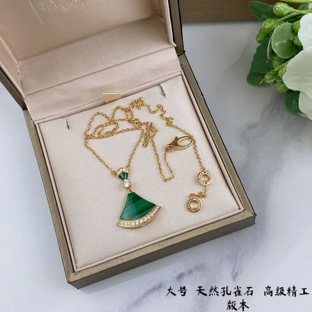 Bvlgari Divas’ Dream Malachite سلاسل معلقة مروحية 2