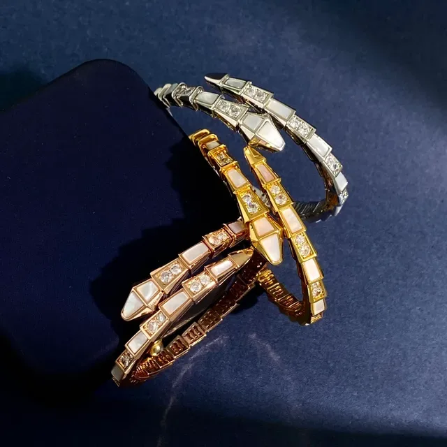 Bvlgari Bracelet Or Blanc Serpent Enroulé Segmenté Style Tubogas 7
